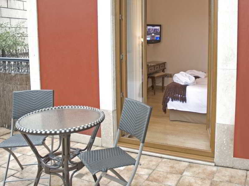 Ayre Hotel Alfonso II Οβιέδο Δωμάτιο φωτογραφία